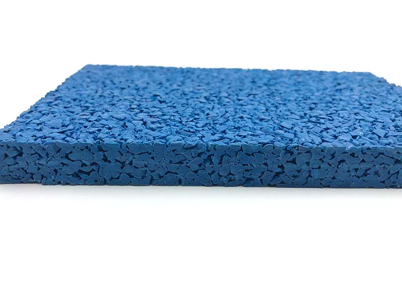 The EPDM court is mainly composed of EPDM color rubber particles with a polymer content of more than 20% and polyurethane adhesive, which is a fixed sports field material. With all-weather use, it will not fade due to pollution from ultraviolet rays, acid rain, etc., and can maintain its high level of athletic performance for a long time.