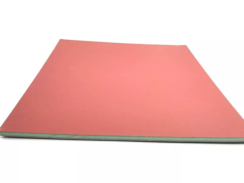 Silicon PU material is made of modified one-component polyurethane material and silicone as the main material, which is sprayed and constructed in multiple layers (primer, elastic layer, reinforcing layer, and surface layer) to achieve the combination of elasticity and strength. It is an elastic synthetic court ground system, which can meet the needs of a variety of ball games.