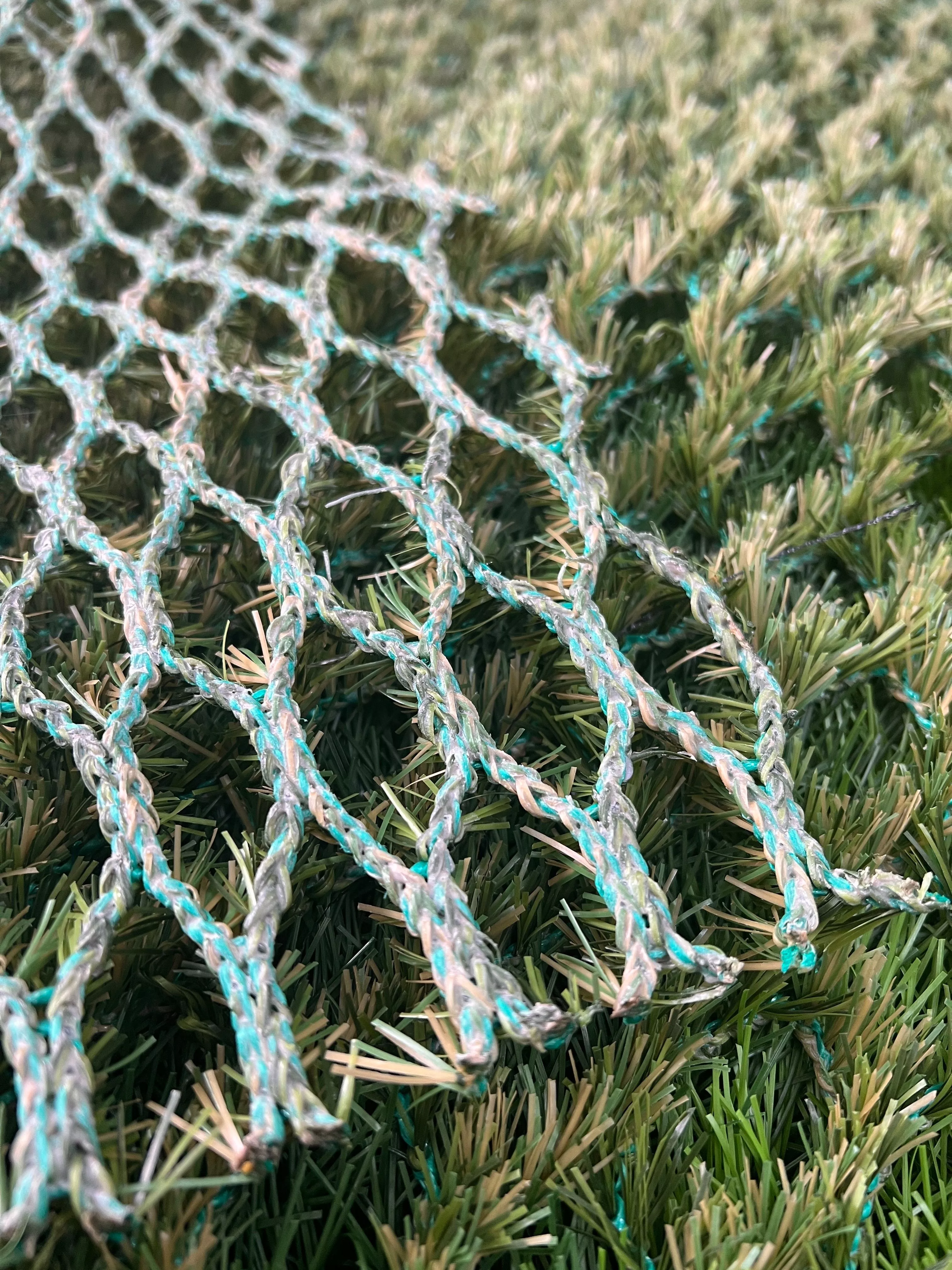 Customized Mixed Fiber Woven Hybrid Grass Artificial Turf for Football Hybrid Grass